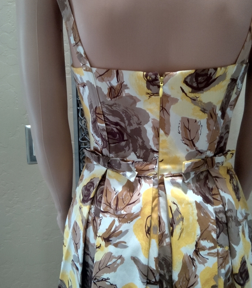 Maggie London Floral Fit-and-Flare Sundress in Yellow and Brown - Picture 5 of 6